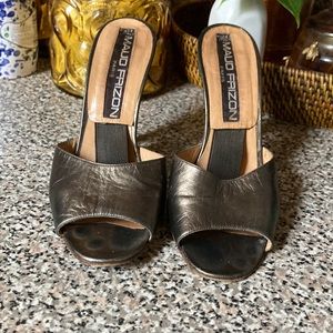 MAUDE FRIZON MULES, PRICE DROP!!! Must sell….S’IL VOUS PLAIT!